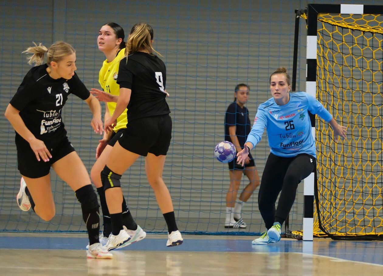  MKS FunFloor Lublin vs MKS URBiS Gniezno (zdjęcie 4) - Autor: DW