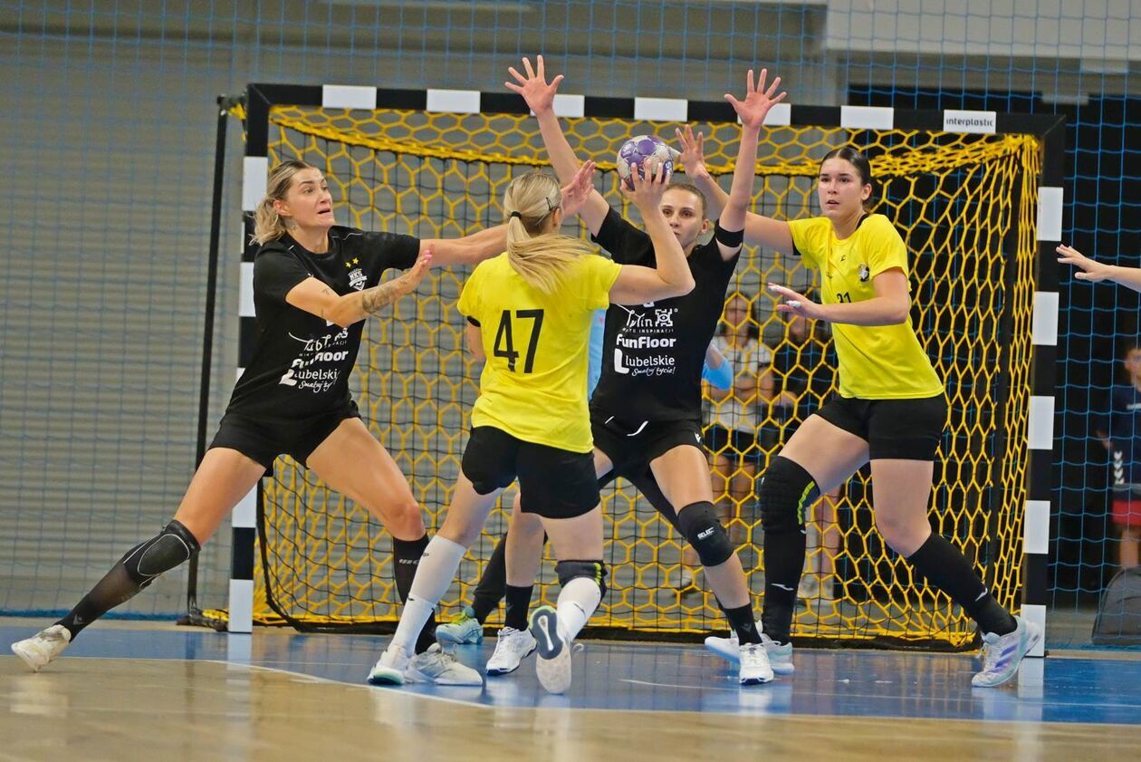  MKS FunFloor Lublin vs MKS URBiS Gniezno (zdjęcie 3) - Autor: DW