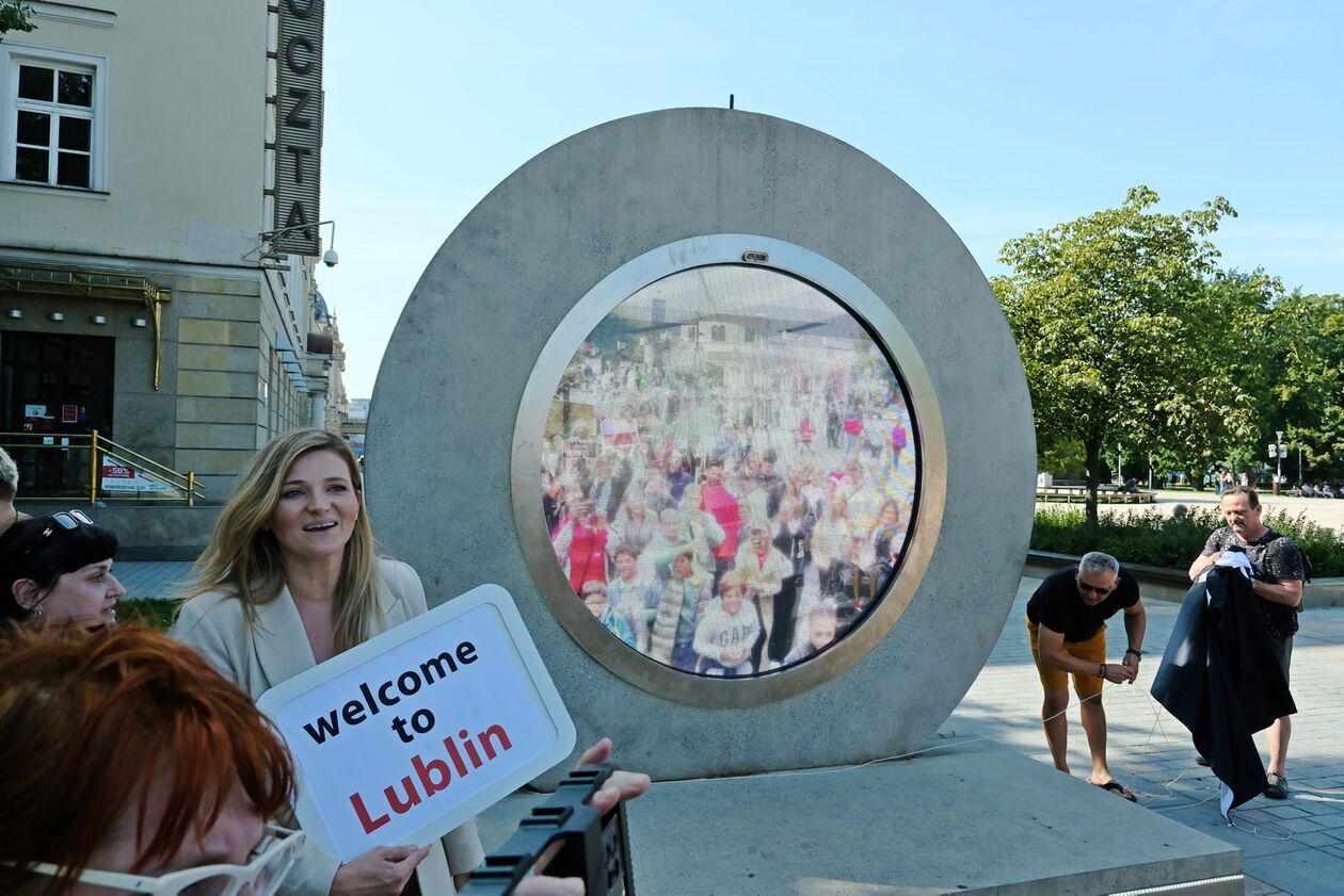  PORTAL połączył Lublin, Wilno, Dublin i Nowy Jork (zdjęcie 9) - Autor: DW