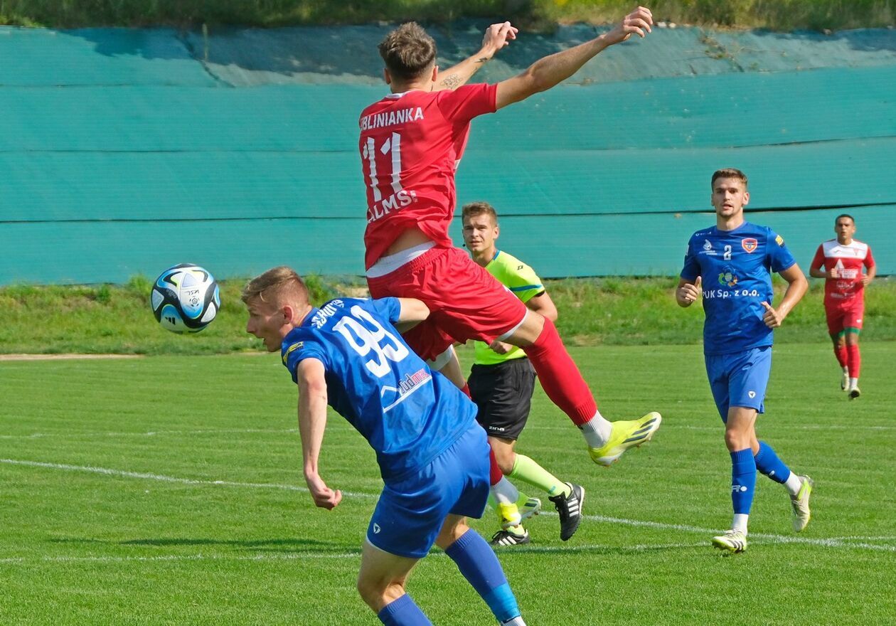  Lublinianka vs Huragan Międzyrzec Podlaski (zdjęcie 4) - Autor: DW