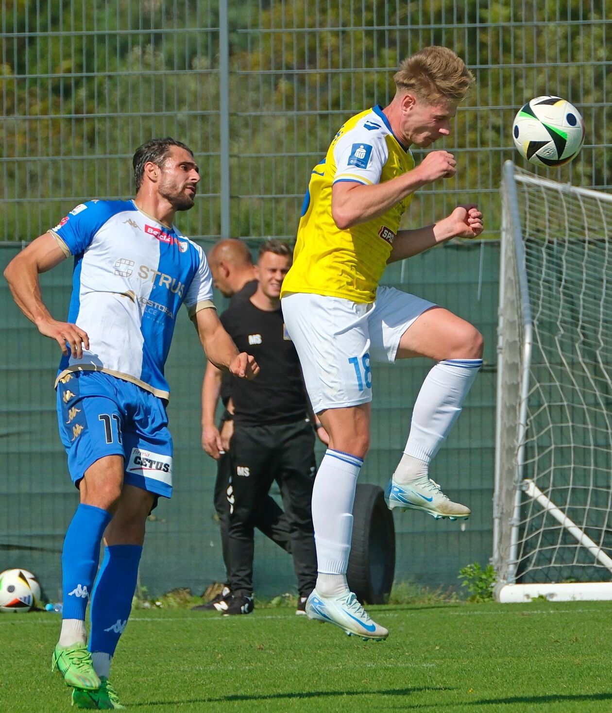  Motor wygrał sparing z Pogonią Siedlce 2 : 0 (zdjęcie 13) - Autor: DW