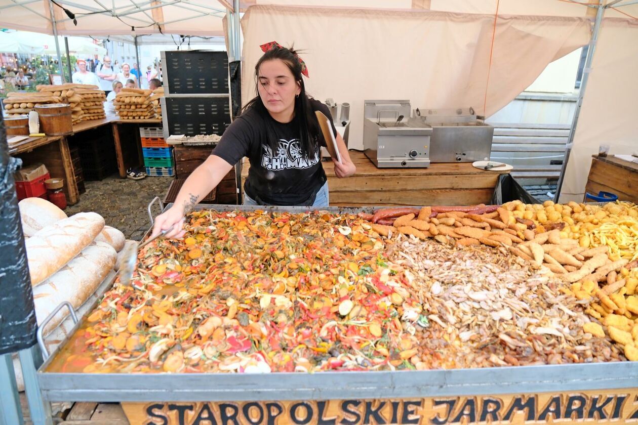  Kolacja z królem czyli degustacja podczas Europejskiego Festiwalu Smaku (zdjęcie 36) - Autor: DW