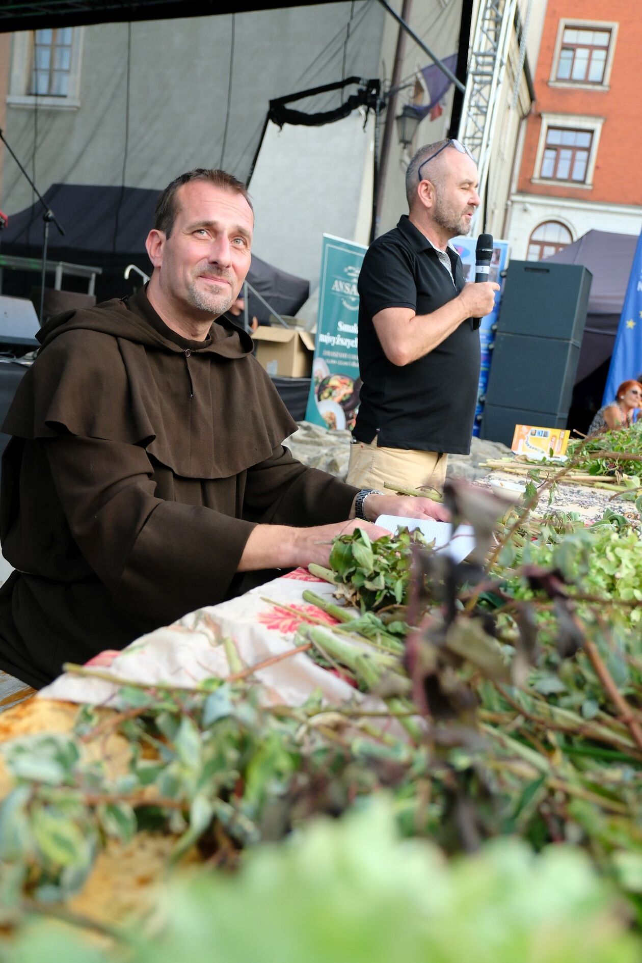  Kolacja z królem czyli degustacja podczas Europejskiego Festiwalu Smaku (zdjęcie 13) - Autor: DW