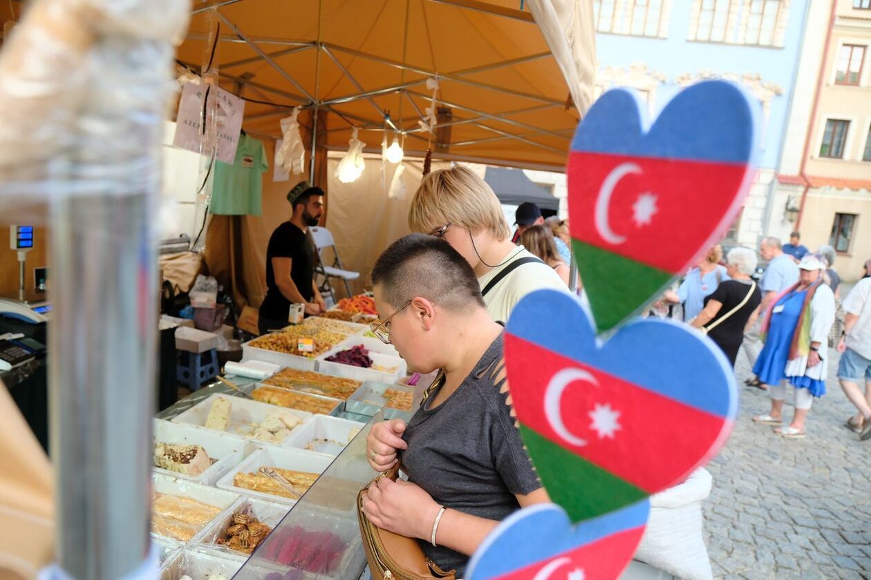  Kolacja z królem czyli degustacja podczas Europejskiego Festiwalu Smaku (zdjęcie 28) - Autor: DW