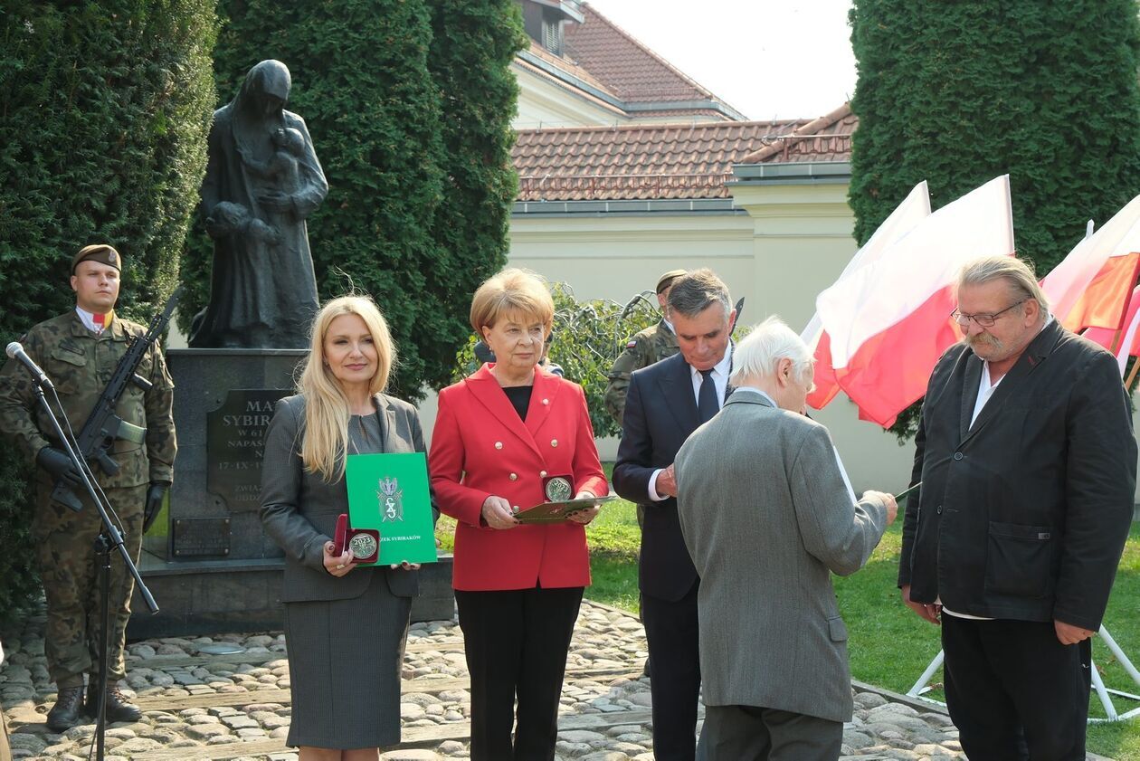  85. rocznica napaści Sowietów na Polskę i święto Sybiraków (zdjęcie 33) - Autor: DW