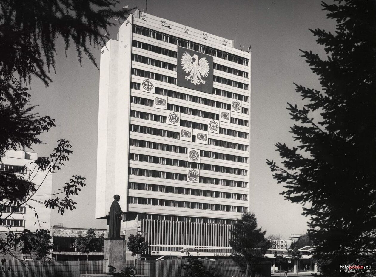 <p>Siedziba Uniwersytetu MC Skłodowskiej - Rektorat - W budynku ponadto mieści się Wydział Ekonomiczny.</p>