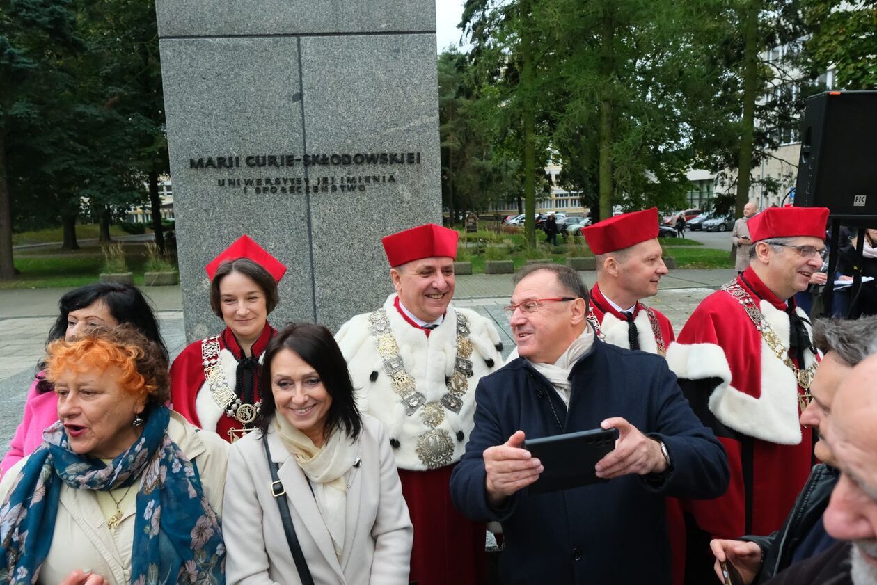  Zjazd absolwentów UMCS (zdjęcie 20) - Autor: DW