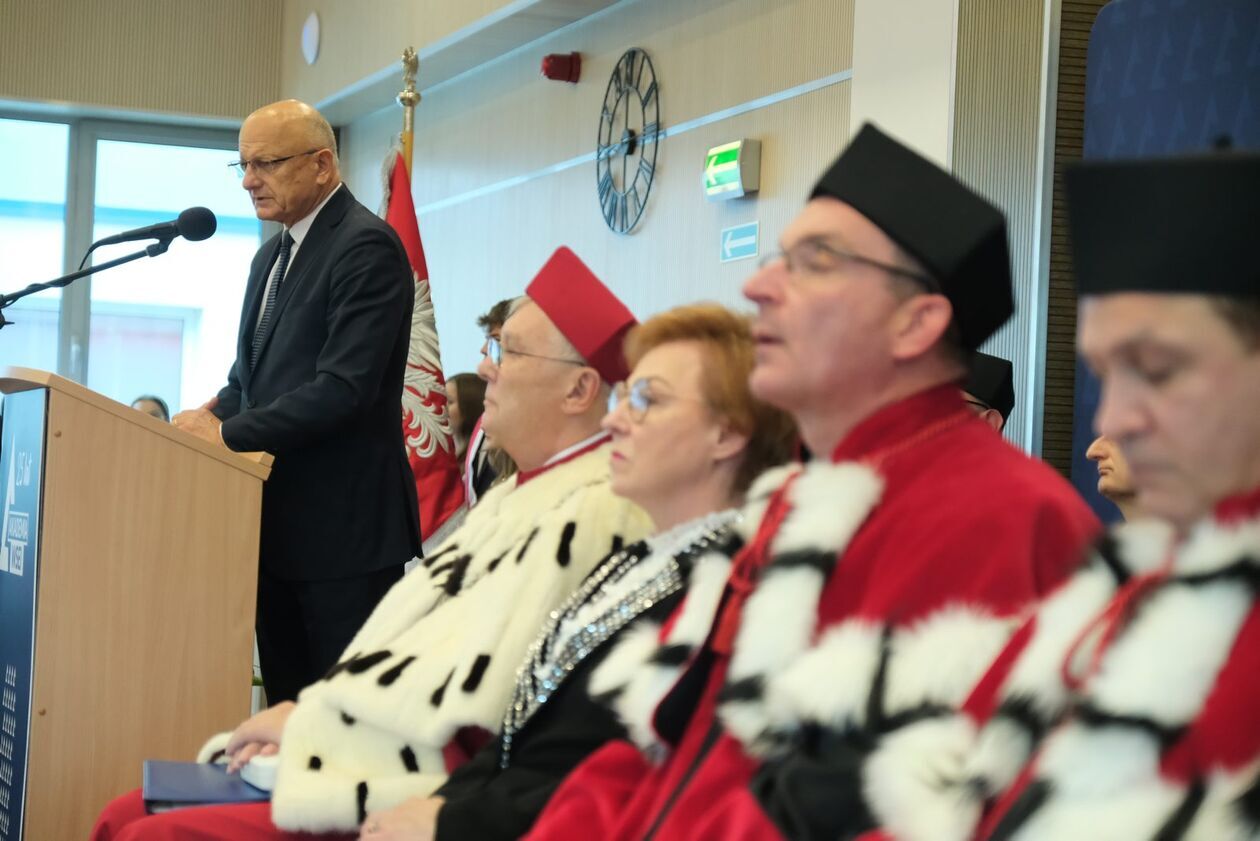  Inauguracja roku akademickiego w Lubelskiej Akademii WSEI (zdjęcie 16) - Autor: DW