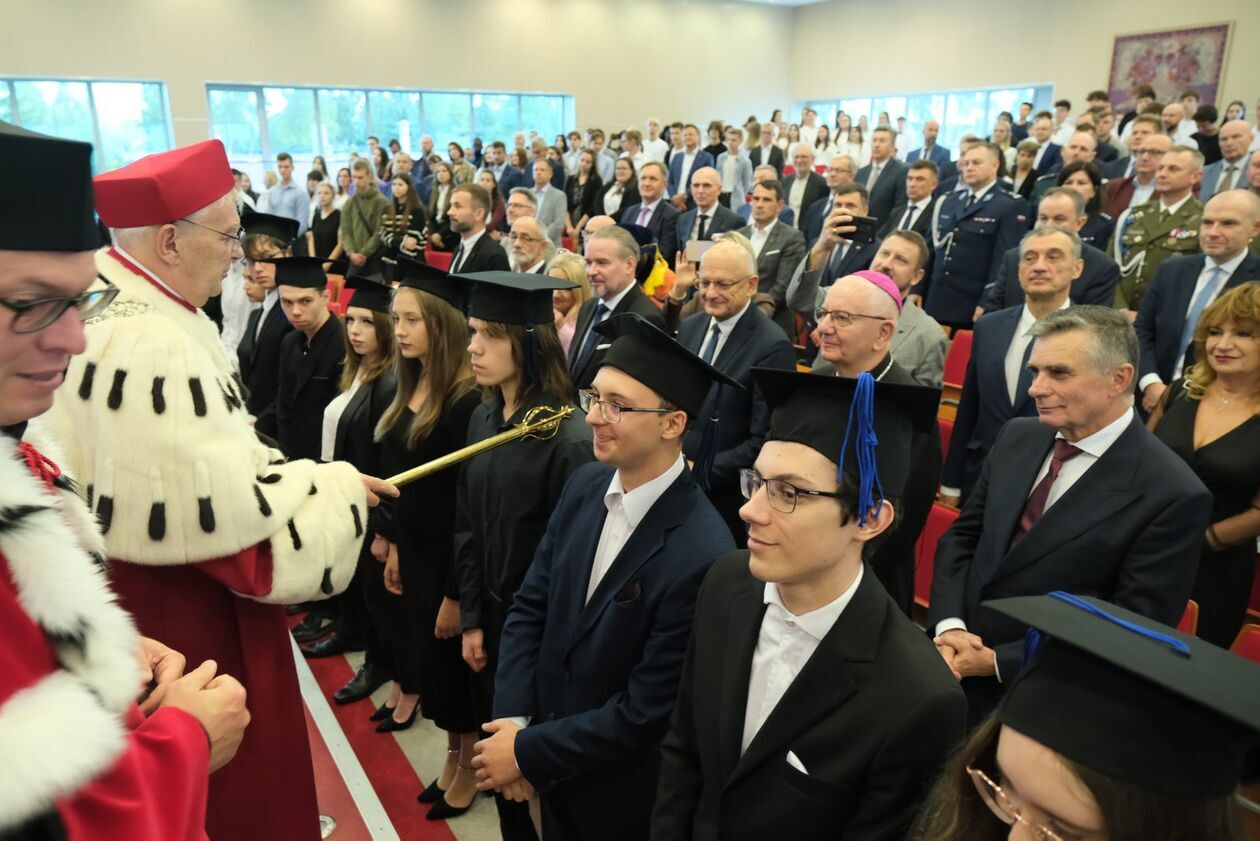  Inauguracja roku akademickiego w Lubelskiej Akademii WSEI (zdjęcie 25) - Autor: DW