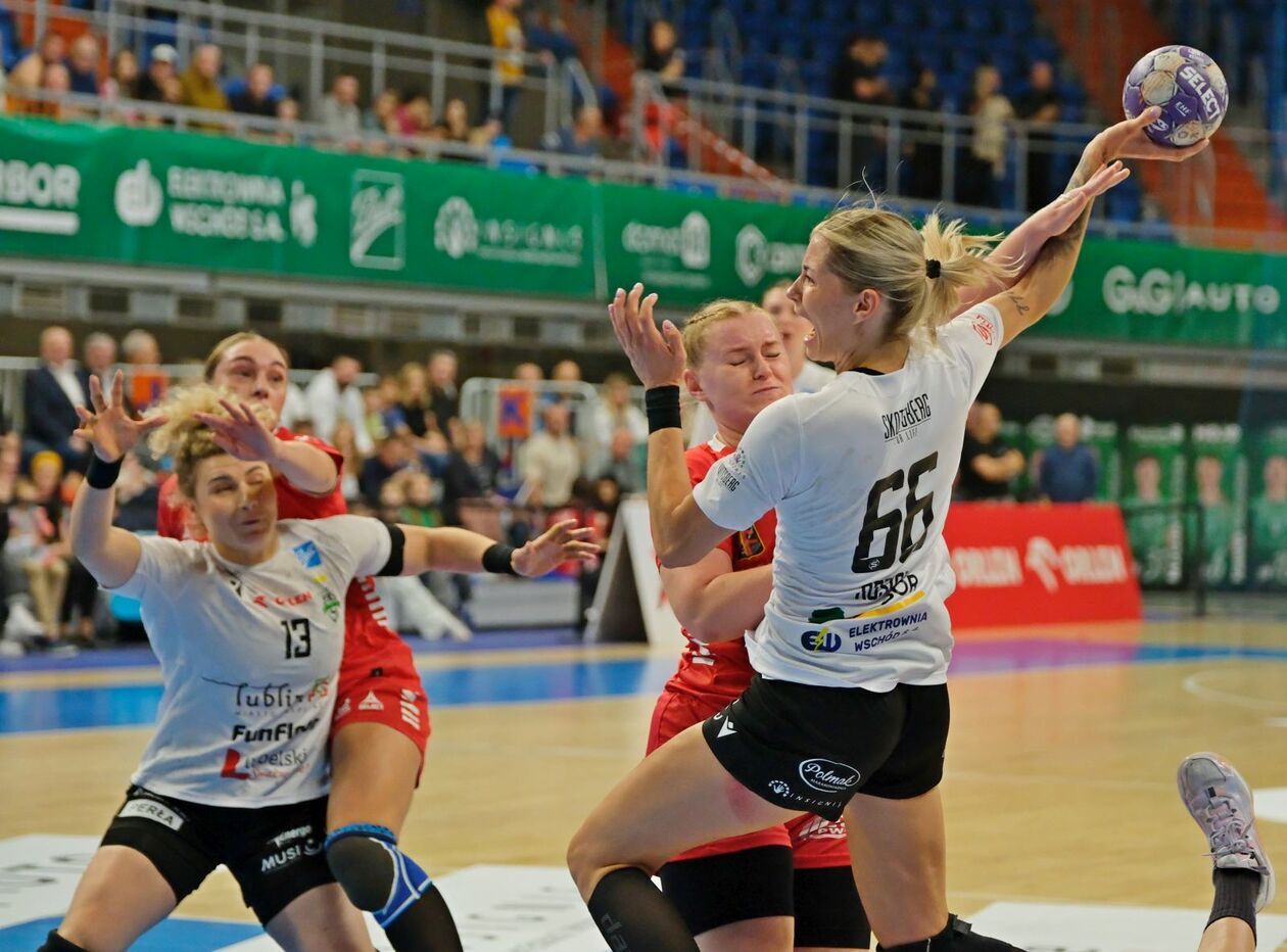  MKS FunFloor Lublin – KPR Ruch Chorzów 38:27 (zdjęcie 25) - Autor: DW