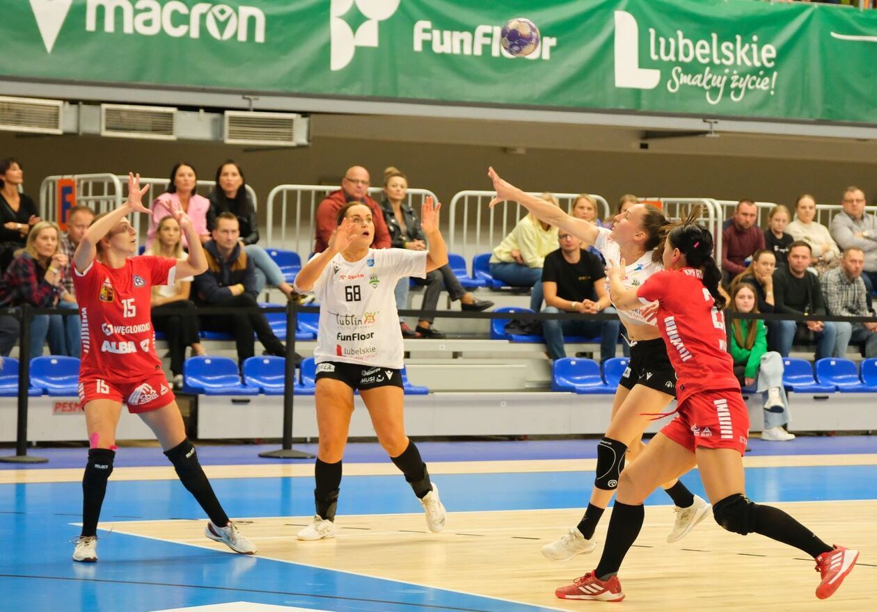  MKS FunFloor Lublin – KPR Ruch Chorzów 38:27 (zdjęcie 39) - Autor: DW