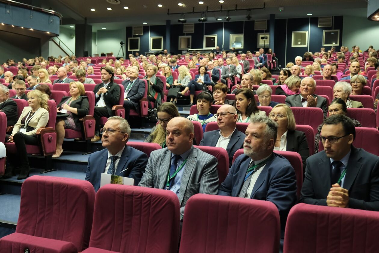  Jubileusz 80-lecia Wydziału Agrobioinżynierii Uniwersytetu Przyrodniczego (zdjęcie 5) - Autor: DW