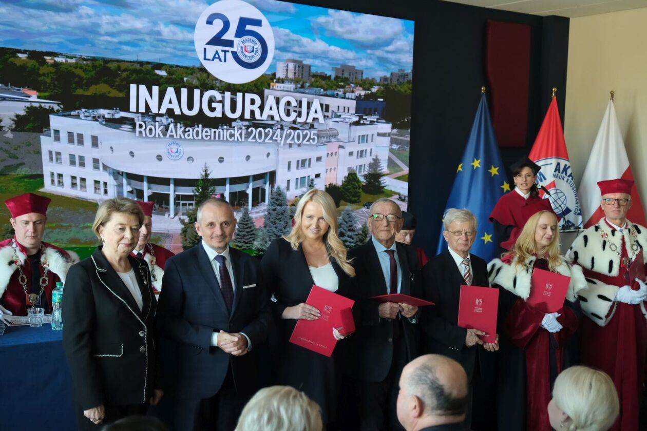  Inauguracja w Akademii Wincentego Pola (zdjęcie 40) - Autor: DW