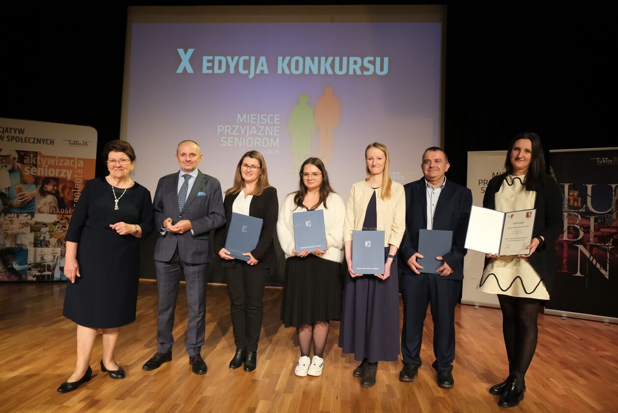  Gala konkursu „Miejsce Przyjazne Seniorom” (zdjęcie 14) - Autor: DW