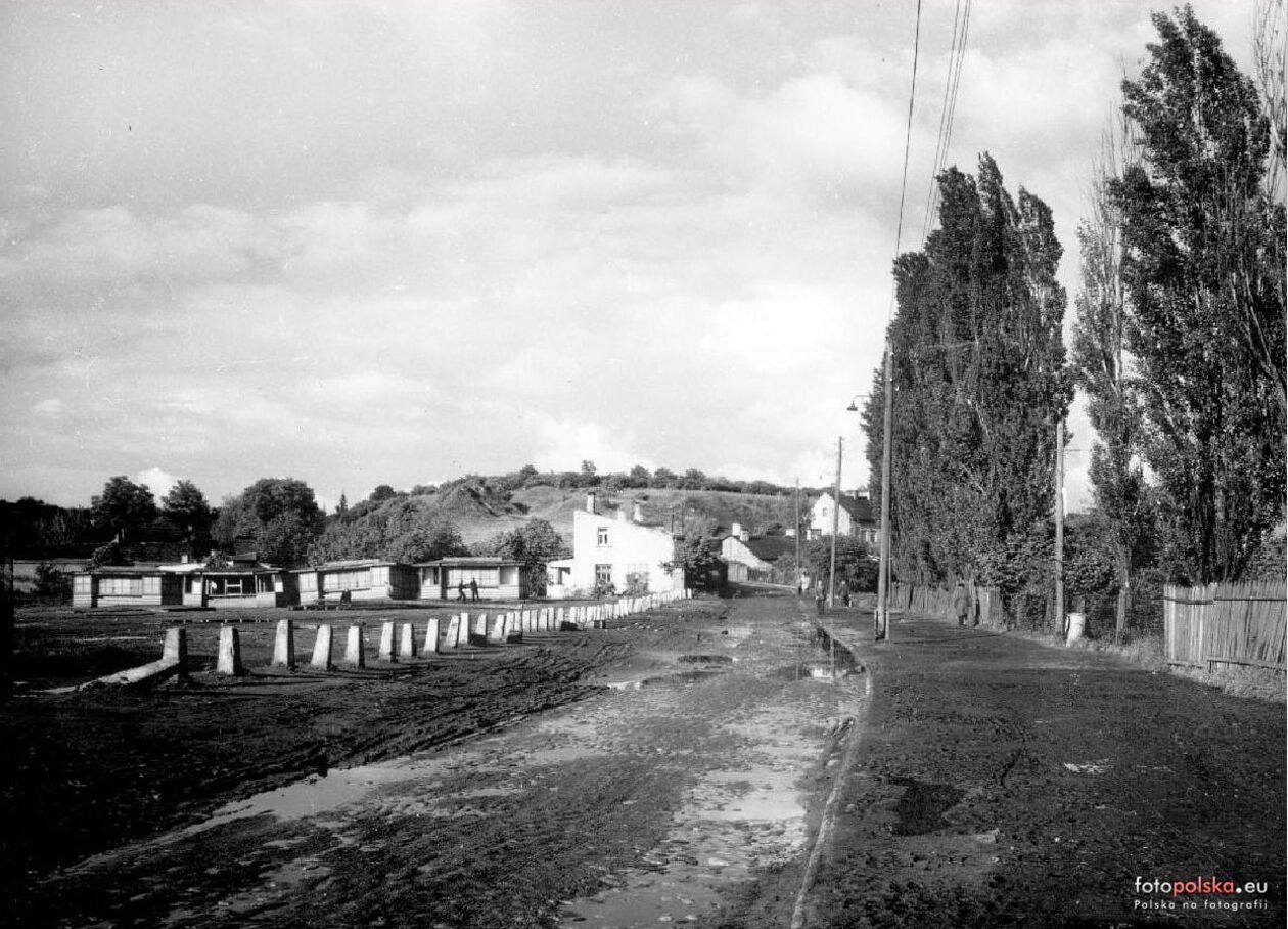  <p>Widok na stary cmentarz żydowski na grodzisku w Lublinie.</p>