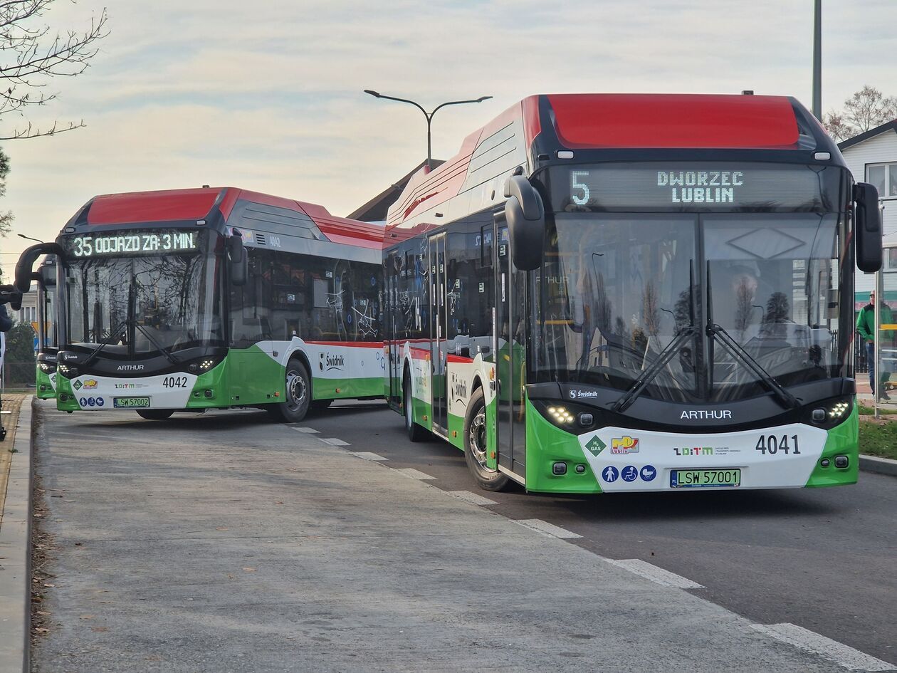 Odbiór autobusów wodorowych w Świdniku - Autor: Anna Jędrych