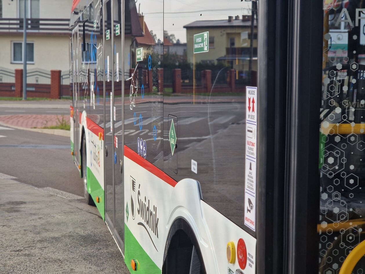  Odbiór autobusów wodorowych w Świdniku (zdjęcie 28) - Autor: Anna Jędrych