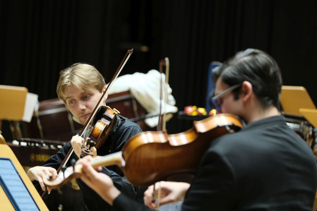  Koncert Listopadowy w filharmonii lubelskiej (zdjęcie 22) - Autor: DW