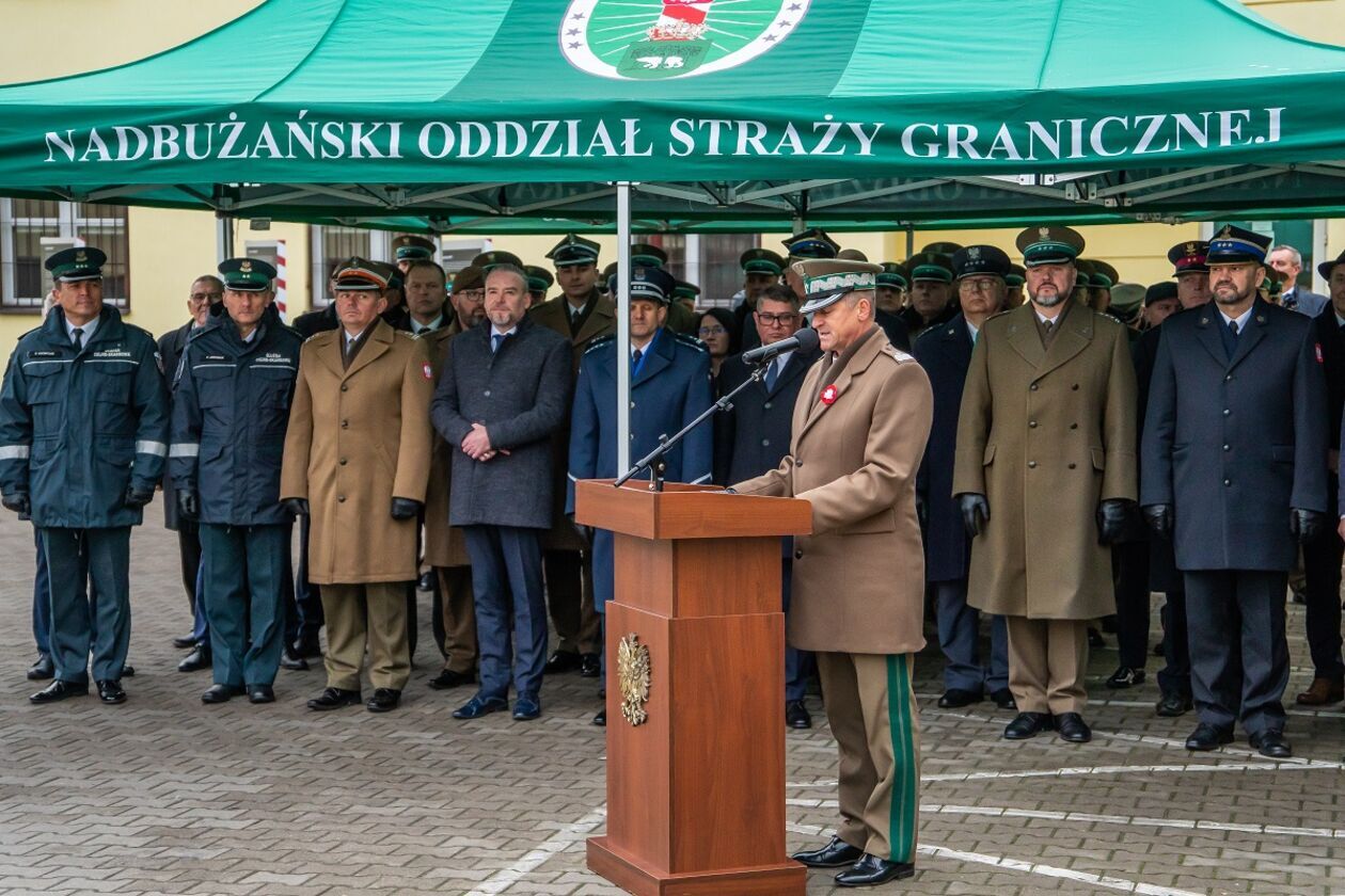  Placówka SG w Terespolu z patronem  (zdjęcie 17) - Autor:  Nadbużański Oddział Straży Granicznej 