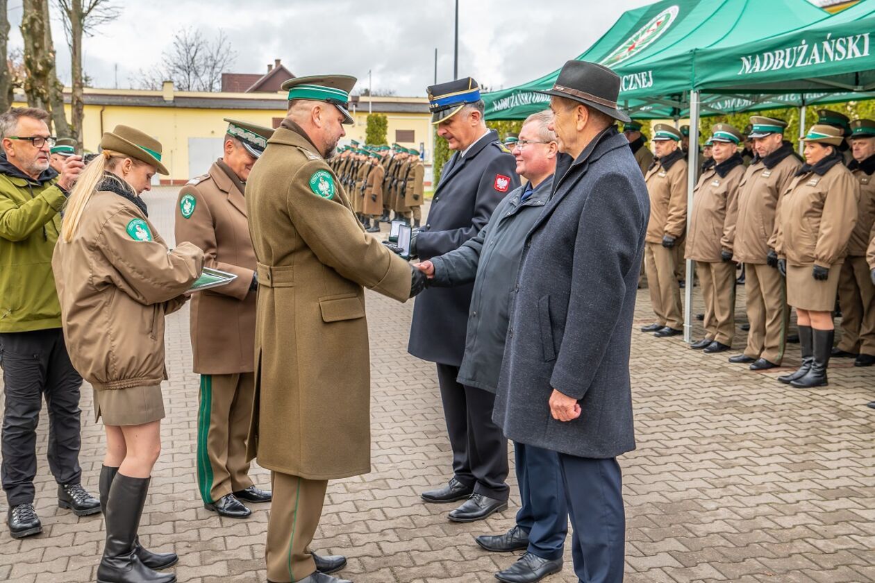  Placówka SG w Terespolu z patronem  (zdjęcie 6) - Autor:  Nadbużański Oddział Straży Granicznej 