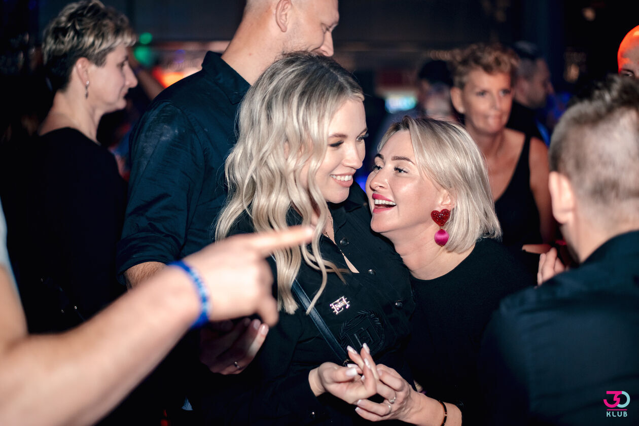  Galeria od klubu 30 (zdjęcie 11) - Autor: Klub 30