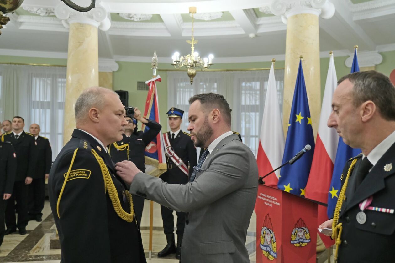  Strażacy na medal (zdjęcie 15) - Autor: DW