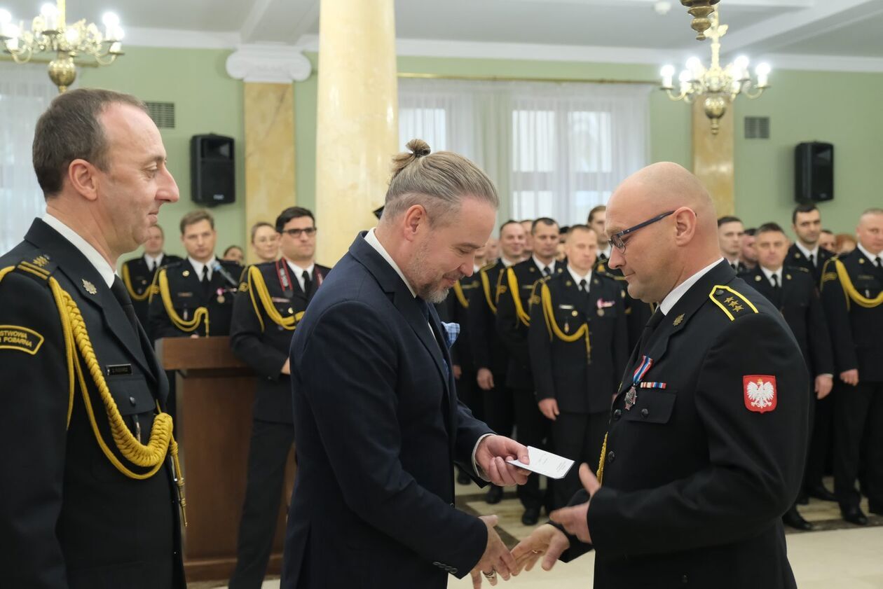  Strażacy na medal (zdjęcie 23) - Autor: DW