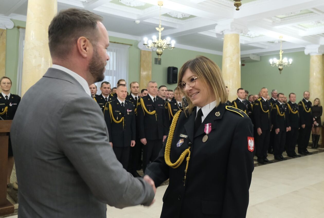  Strażacy na medal (zdjęcie 17) - Autor: DW