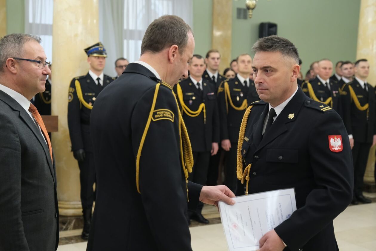  Strażacy na medal (zdjęcie 34) - Autor: DW