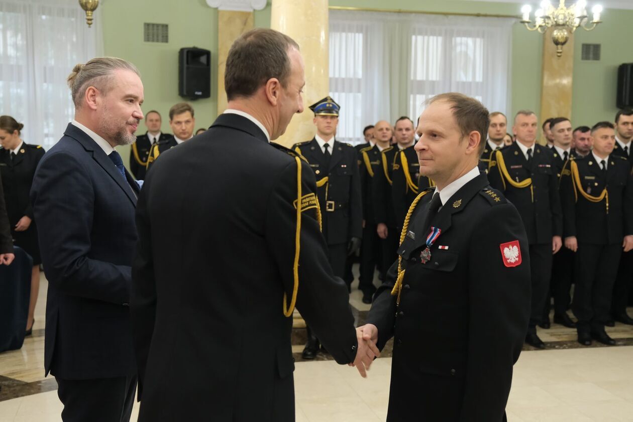  Strażacy na medal (zdjęcie 22) - Autor: DW