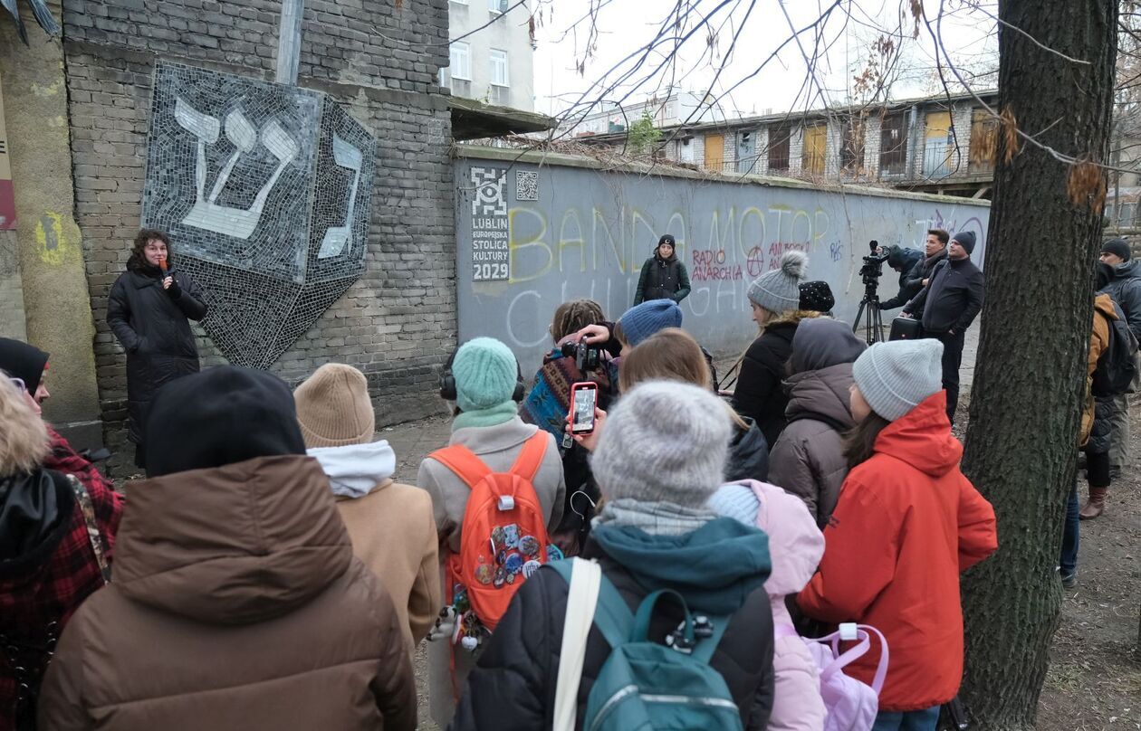  Mozaikowy bączek przypomina żydowską historię Lublina (zdjęcie 14) - Autor: DW