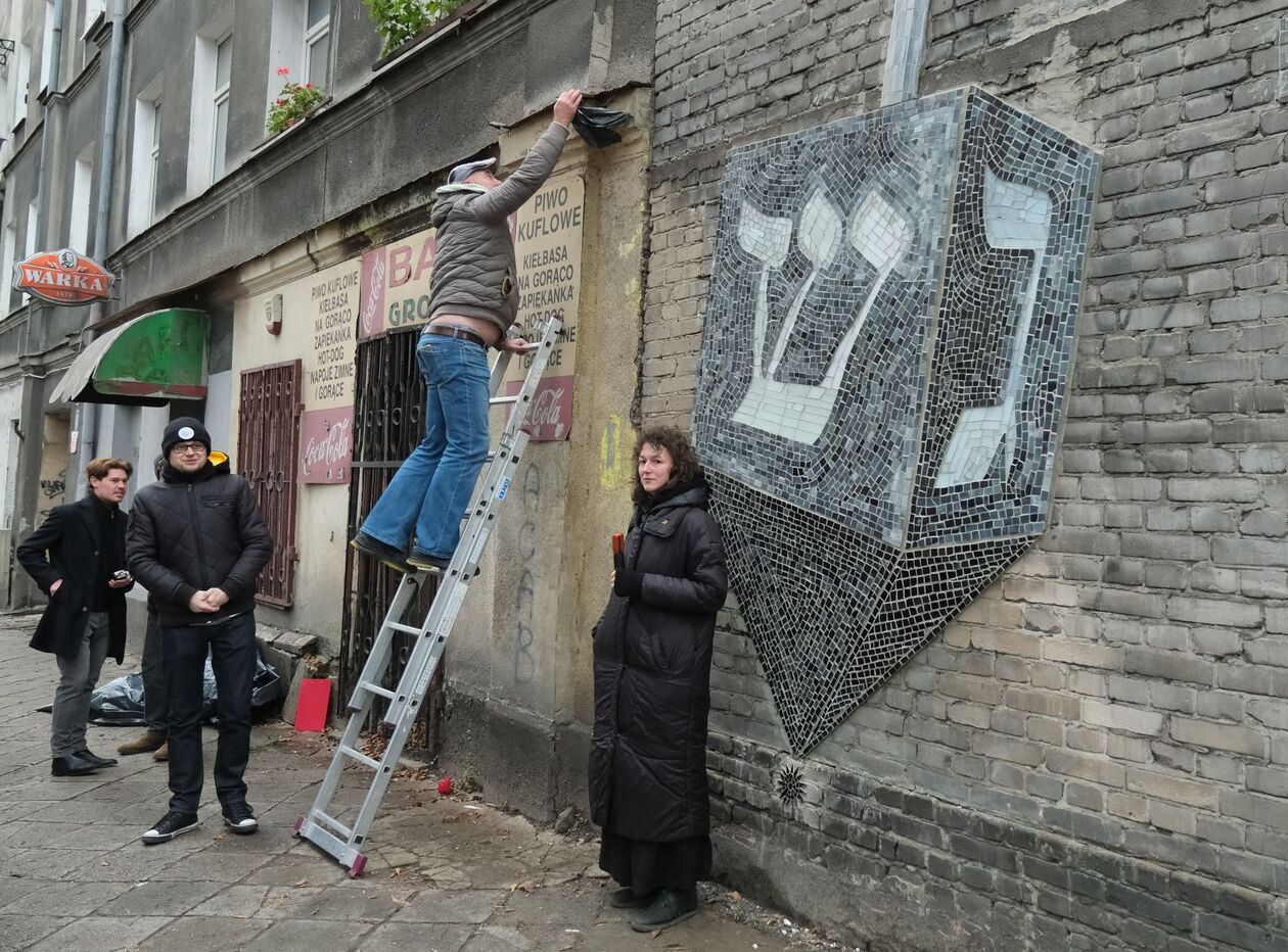  Mozaikowy bączek przypomina żydowską historię Lublina (zdjęcie 18) - Autor: DW