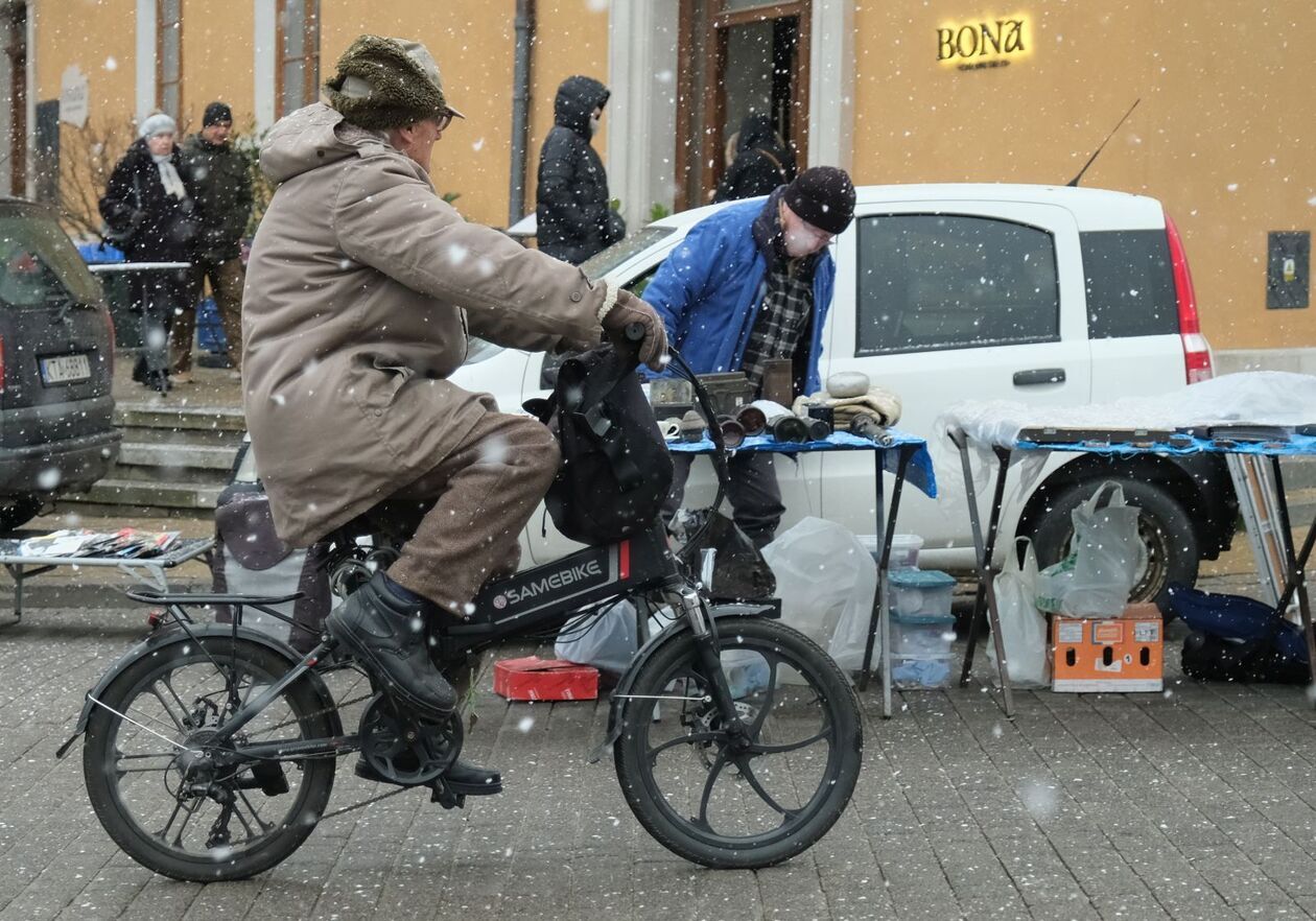  Giełda starci na Placu Zamkowym w Lublinie (zdjęcie 34) - Autor: DW