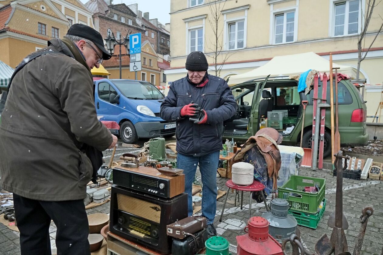  Giełda starci na Placu Zamkowym w Lublinie (zdjęcie 29) - Autor: DW