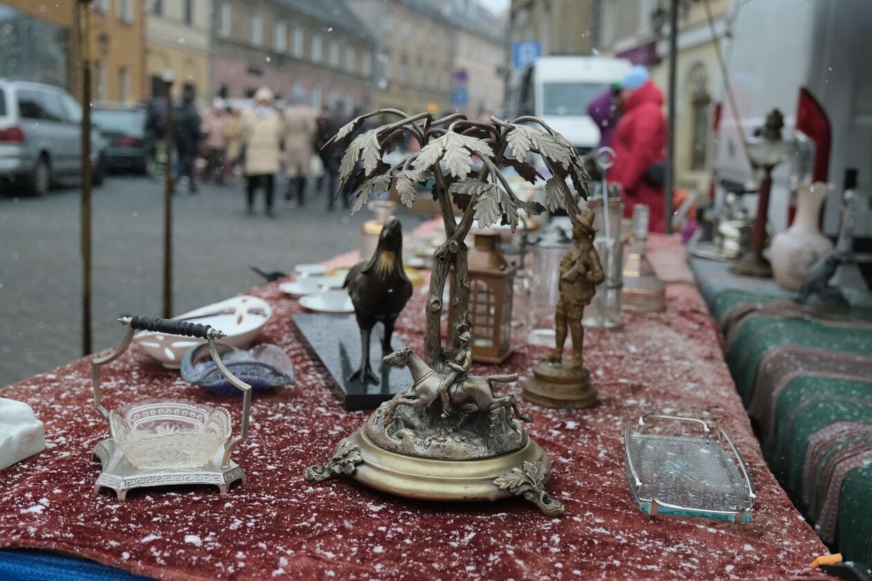  Giełda starci na Placu Zamkowym w Lublinie (zdjęcie 32) - Autor: DW