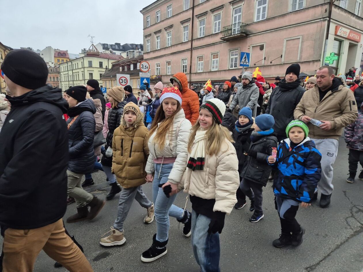  Orszak Świętego Mikołaja (zdjęcie 48) - Autor: DW