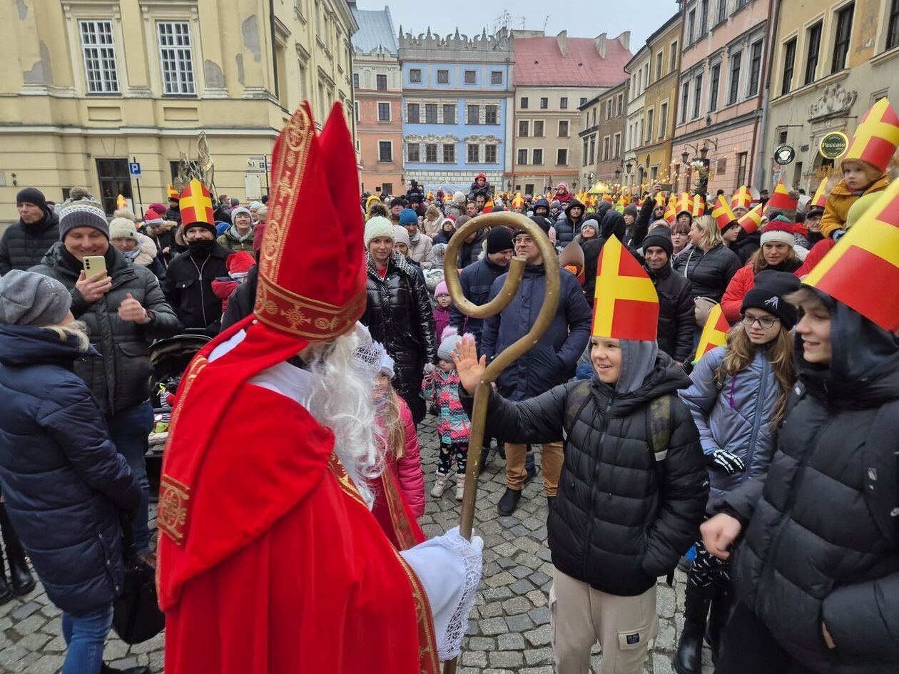  Orszak Świętego Mikołaja (zdjęcie 31) - Autor: DW