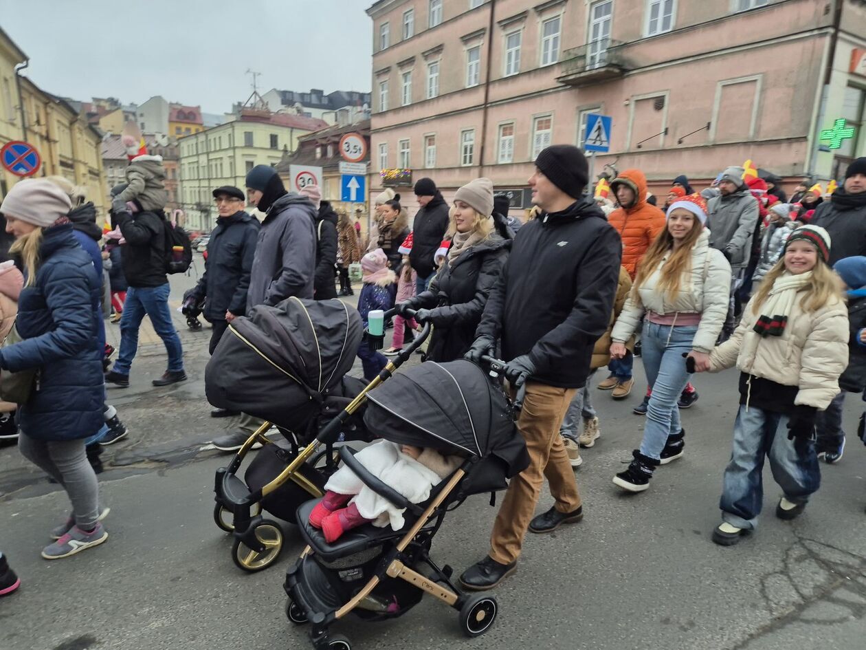  Orszak Świętego Mikołaja (zdjęcie 47) - Autor: DW