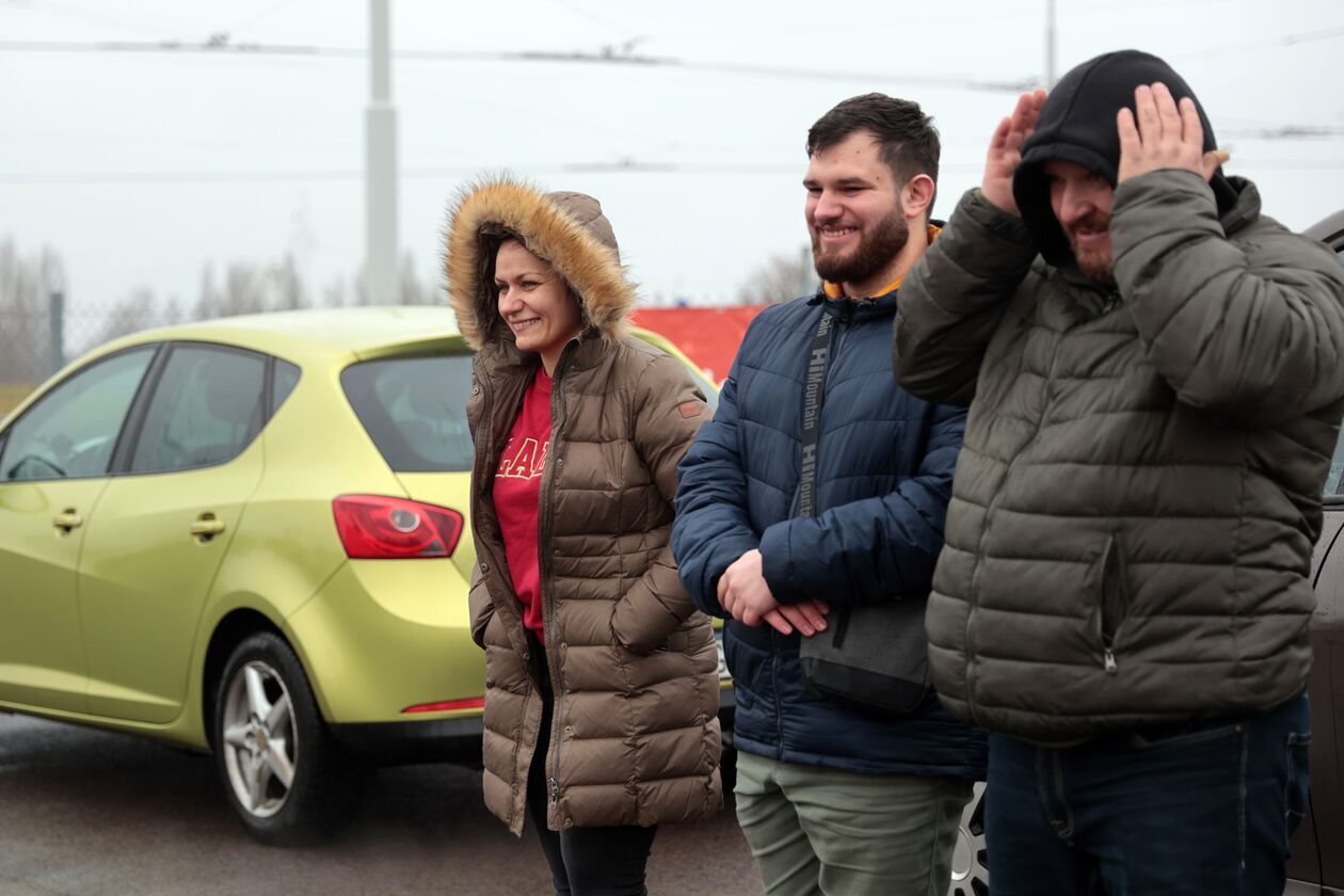  „Bezpieczna zima z Mikołajem” w Ośrodku Doskonalenia Techniki Jazdy w Lublinie (zdjęcie 10) - Autor: DW