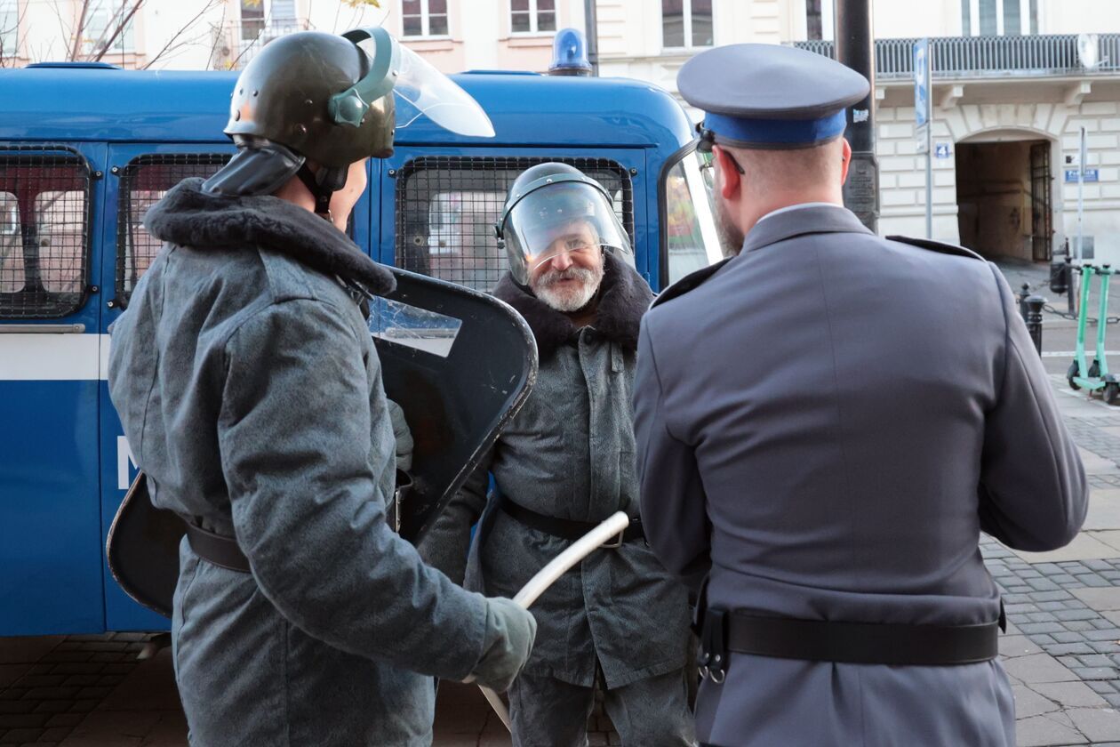  rekonstrukcje ZOMO (zdjęcie 25) - Autor: DW