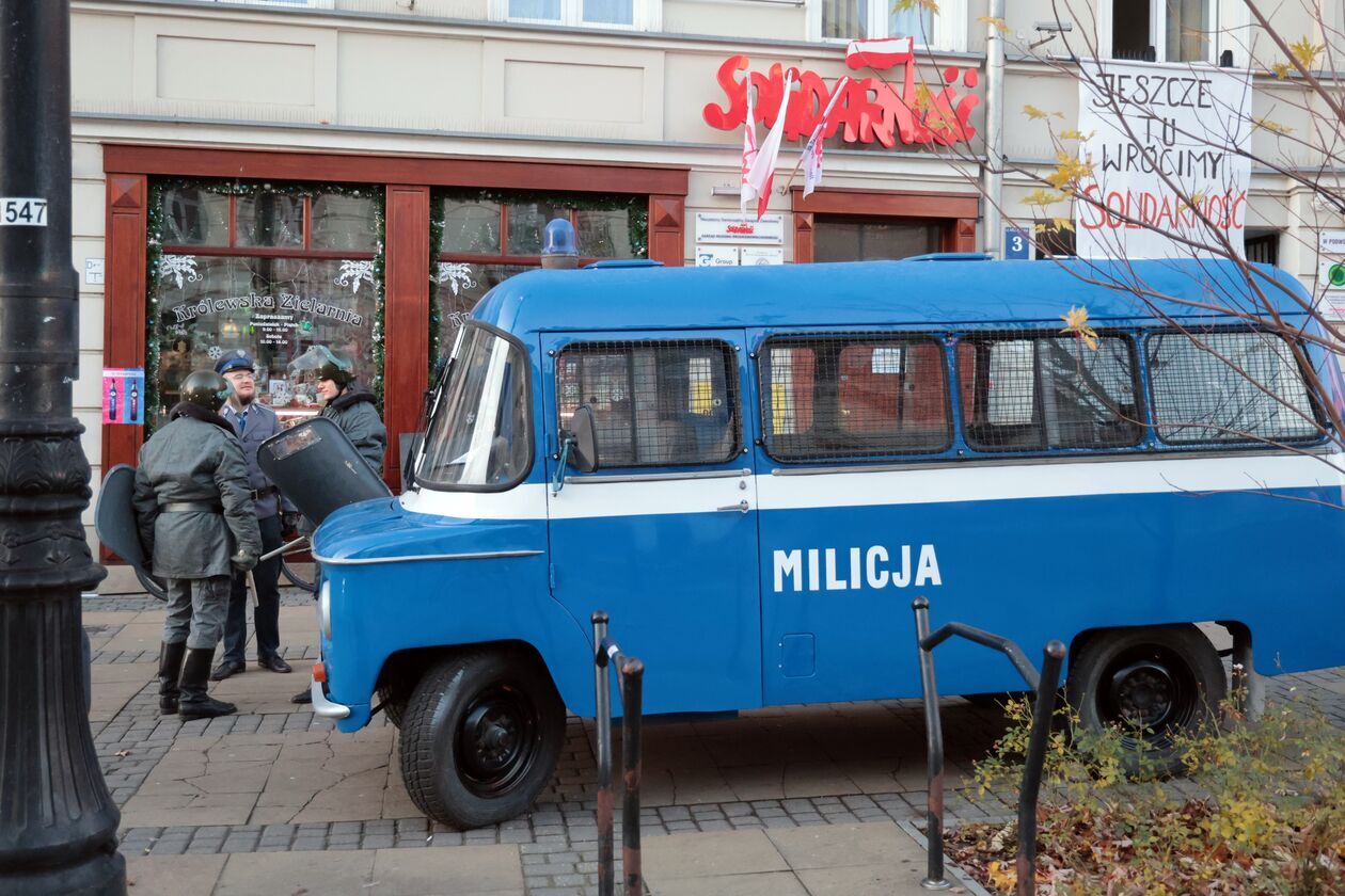  rekonstrukcje ZOMO (zdjęcie 23) - Autor: DW