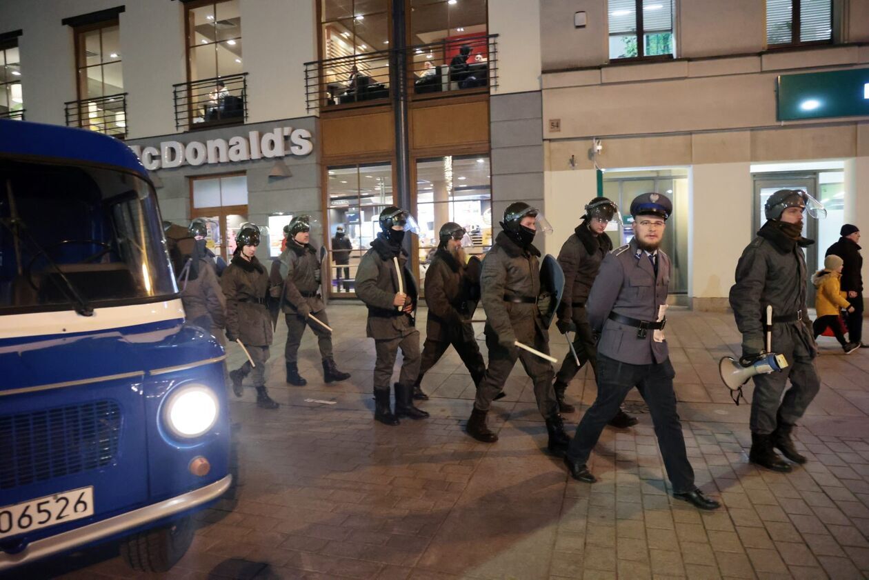  rekonstrukcje ZOMO (zdjęcie 1) - Autor: DW