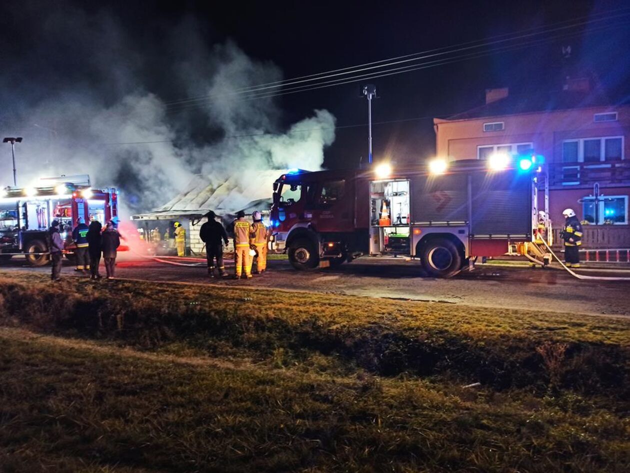 Pożar w Idealinie - Autor: PSP Opole Lubelskie