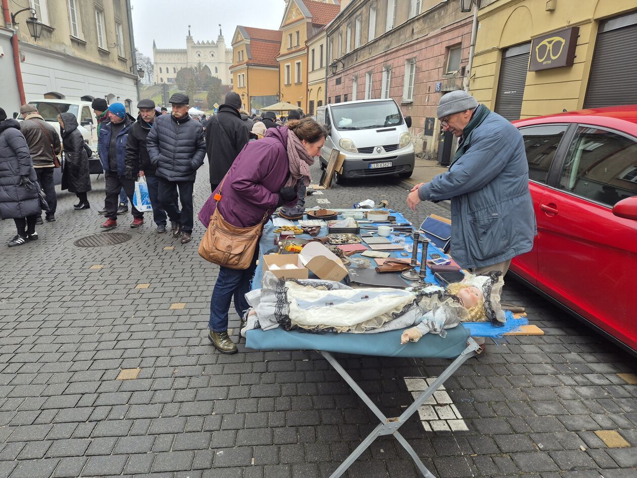  Ostatnia w tym roku lubelska giełda staroci  (zdjęcie 15) - Autor: DW