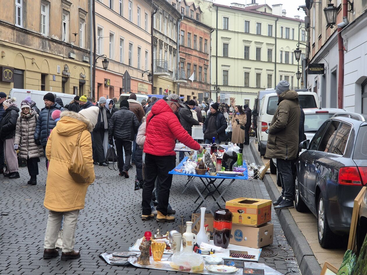  Ostatnia w tym roku lubelska giełda staroci  (zdjęcie 18) - Autor: DW