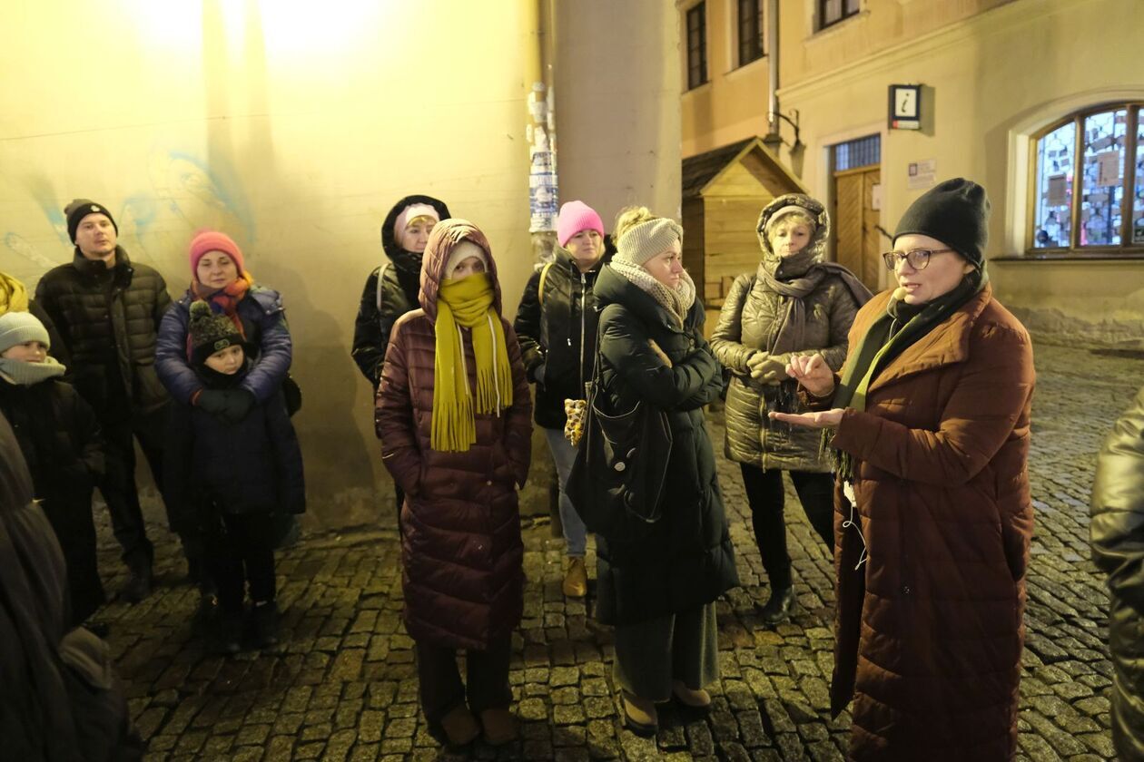   Spacer rodzinny z przewodnikiem pt Lublin jak z Baśni  (zdjęcie 6) - Autor: DW