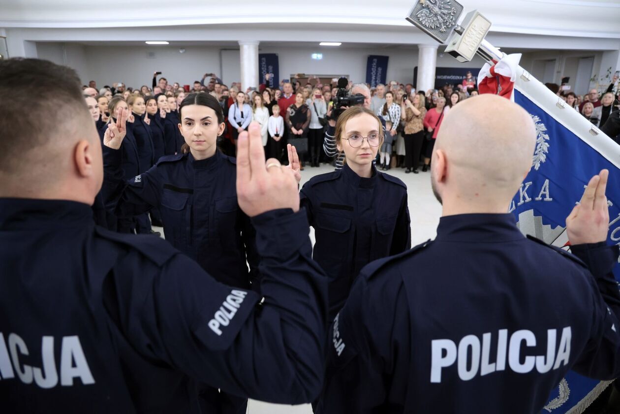 Ślubowanie nowych policjantów garnizonu lubelskiego - Autor: DW