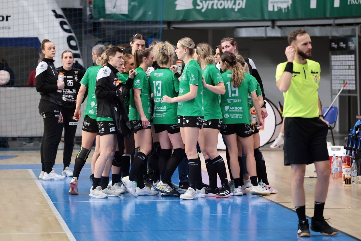  MKS FunFloor Lublin - Energa Szczypiorno Kalisz  (zdjęcie 1) - Autor: DW