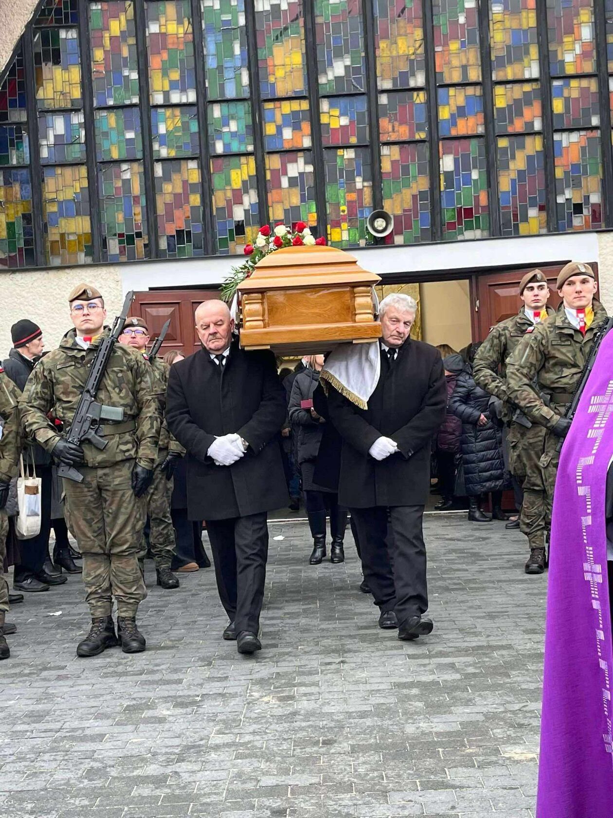  Uroczystości pogrzebowe Marianny Krasnodębskiej (zdjęcie 4) - Autor: DW