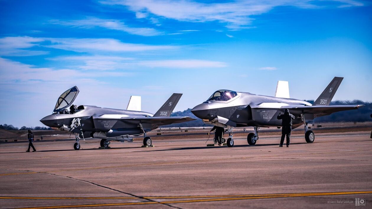  F-35 - polski pilot za sterami (zdjęcie 4) - Autor: MON